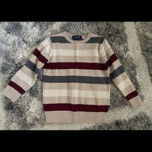 4T fitted boys V-neck sweater with stripes